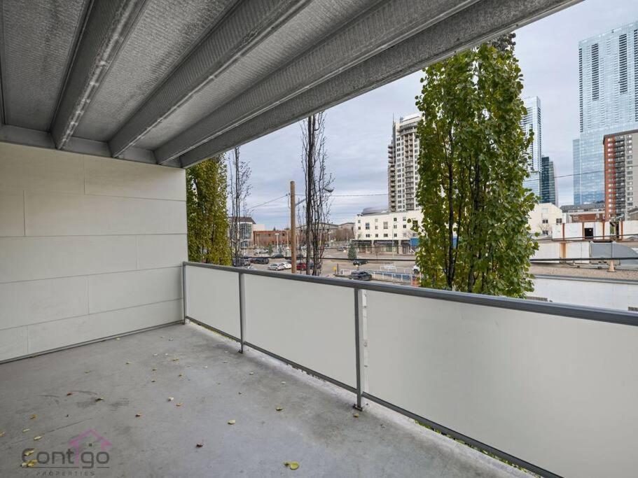 Urban Pop Loft, Near Ice District, Ug Parking Apartment Edmonton Exterior foto