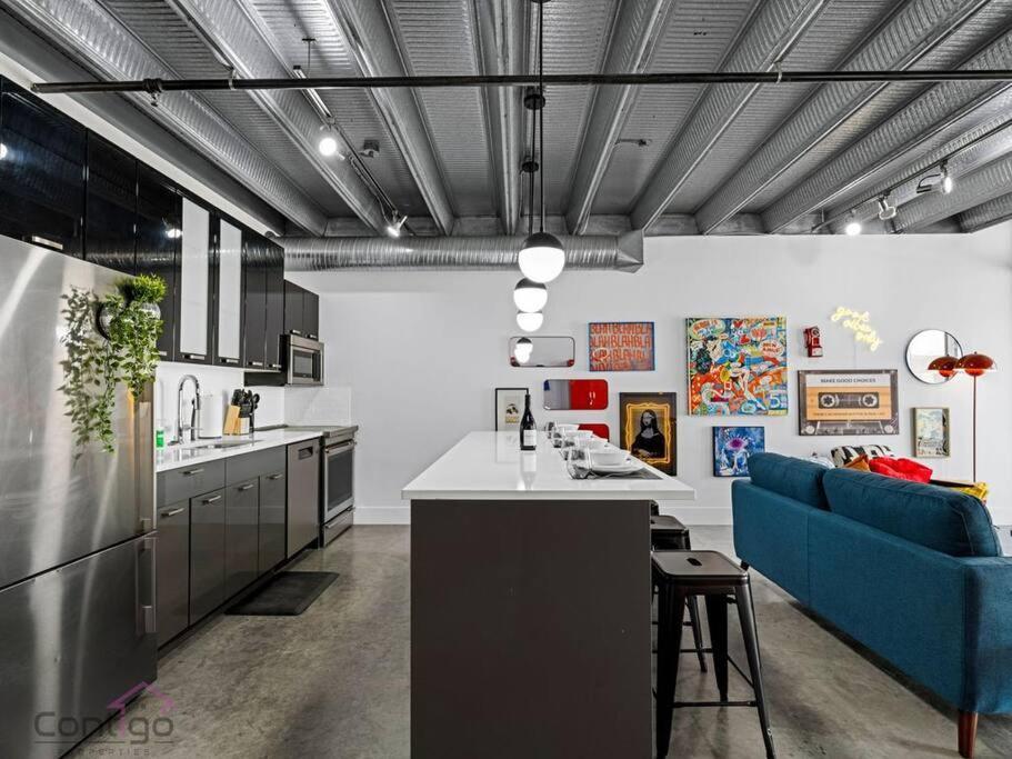 Urban Pop Loft, Near Ice District, Ug Parking Apartment Edmonton Exterior foto